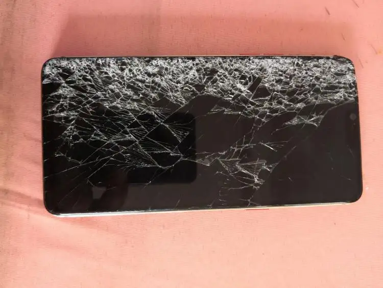 手机屏幕碎了如何补救 手机屏幕碎了怎么处理一下