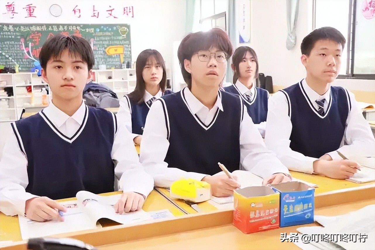 上海教育官方发布消息高考又延期了 高三考生怎么办