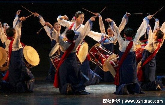 长鼓舞是哪个民族的舞蹈 长鼓舞是哪个民族的传统乐器